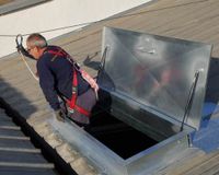 Compuerta de acceso 70x140